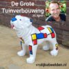 Beeld hond kleur van Rob Verlinden in aflevering de grote tuinverbouwing