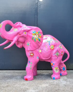 Roze olifant Delirium Tremens polyester beelden wilde dieren