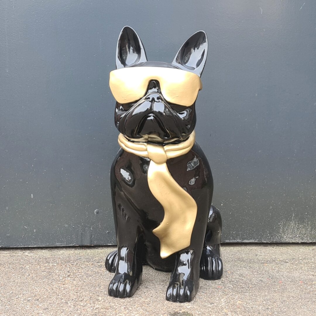 Darts moederlijk Partina City Beeld zwarte Bulldog met zonnebril kopen