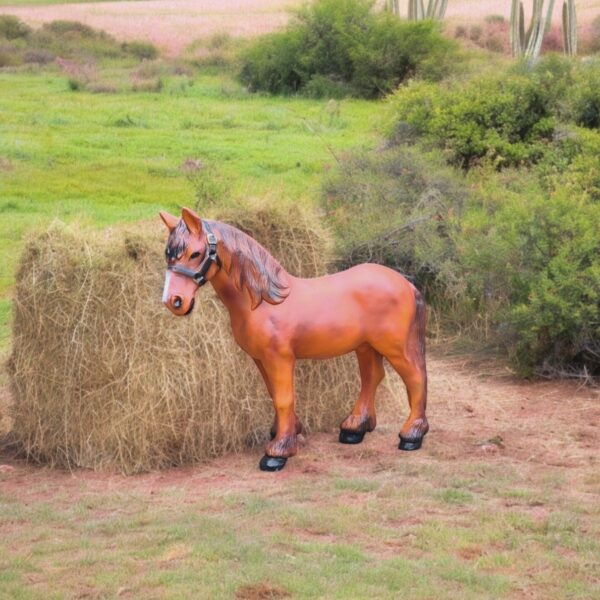 Polyester beelden van paarden