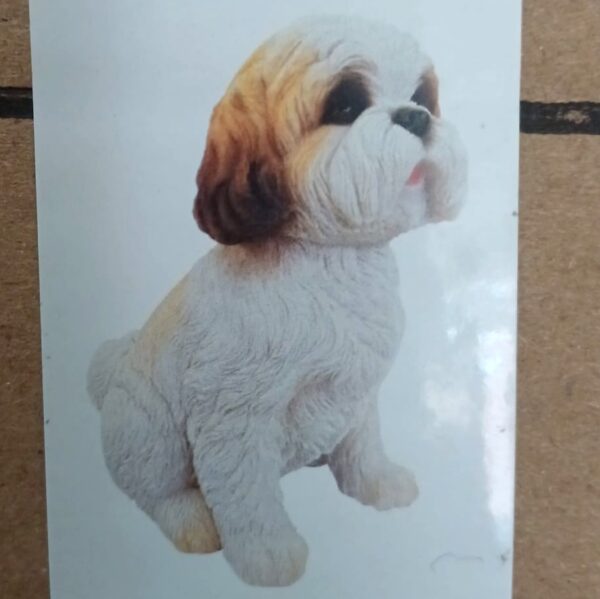 Beeldje Shih Tzu zit