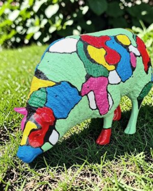 Kunstbeeld svhaap 100 cm. Designobject in vrolijke kleuren