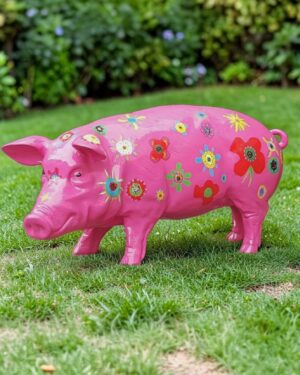 Kunstobject varkenbeeld kunstbeeld roze kunst in de tuin