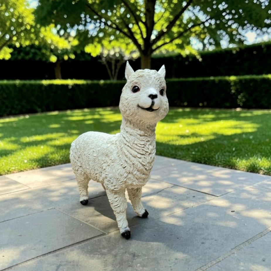 Wit alpaca beeld 40x34 cm voor tuin en terras